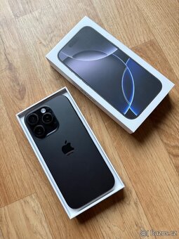 Apple iPhone 16 Pro 128GB černý titan - 2