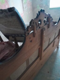 Starožitná masivní sofa - 2