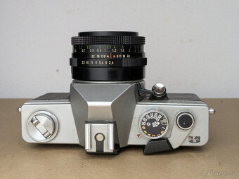 Objektic Carl Zeiss Jena 50mm 2.8. Practica MLT3 - 2