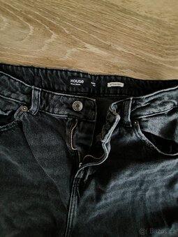 Černé rifle House 40 - 2