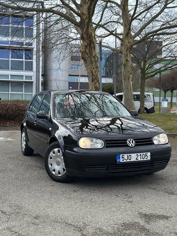Volkswagen Golf IV 1.4 - 2