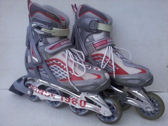 Kolečkové brusle Rollerblade 25. - 2