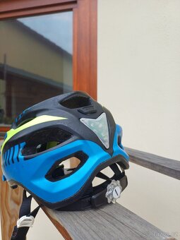 cyklistická helma Alpina - 2