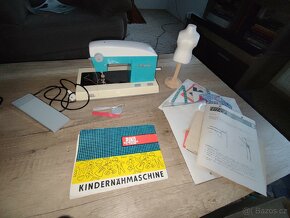 Dětský retro šicí stroj Piko mechanik s doplňky - 2