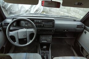 115.000km, VW Jetta II.1,6 54kw Bez Koroze Servo-5q-Rozvody - 2