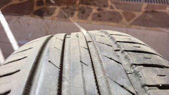 pneu nokian wetproof 215/50 R17 95V - 2