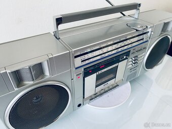 Radiomagnetofon Sharp GF-7500, rok 1985 - 2