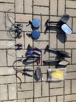 Náhradní díly a plasty Yamaha YZF R125 - 2