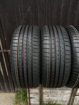 235/50/19 99V sada letních pneu Bridgestone R19 - 2