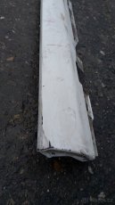 levý práh mercedes benz CLA W118 A1186980300 - 2