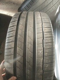 Letní pneu Hankook 285/45/21 - 2