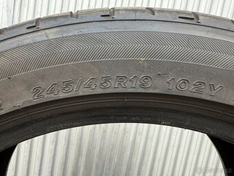 Letne pneumatiky BRIDGESTONE dvojrozmer 245/45 +275/40 R19 - 2