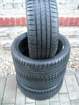 sada Bridgestone Turanza 215.40.18 89Y 99,9% - 2