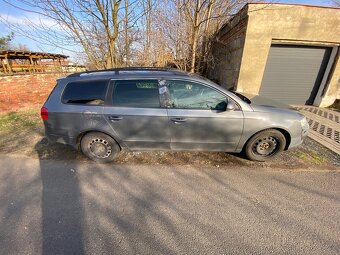 VW Passat B6 Combi - 2
