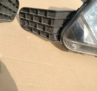 predni svetlo svetla skoda yeti yety levy leve - 2