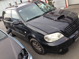 Kia Carnival 2,9CRDI 2003 106kW - jen díly - 2