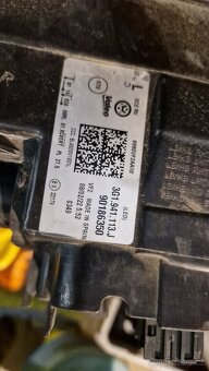 VW Passat B9 levé přední LED Matrix světlo  orig90186350 - 2