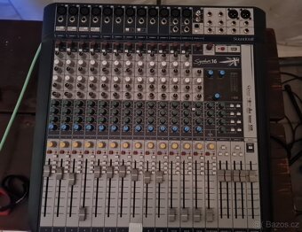 SOUNDCRAFT Signature 16 + stůl - 2