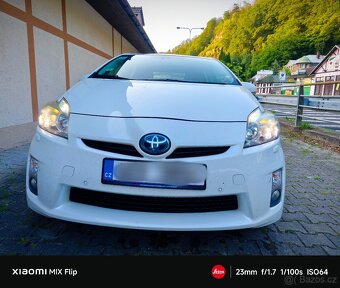 Toyota Prius III Executive (STK 2026, udržovaný) - 2