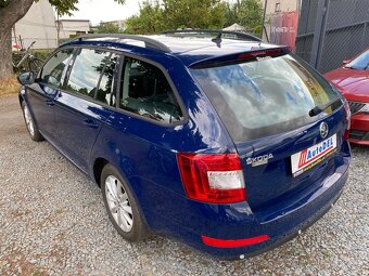 Škoda Octavia 1.6 TDi DSG Navigace, Tempomat - 2