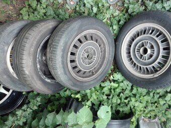 Melber 1978 4x98 5.5J14H2 et26 pneu na dojeti - 2