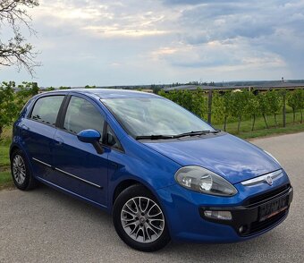 Fiat Punto 1.2 51KW/69 koní R.V.11/2011 - 2