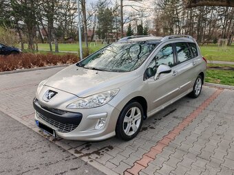 Peugeot 308 SW 1,6 HDI 80 kW, panorama, navigace - 2