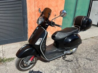Vespa GTS 300i.e. Super (2011) nádherná, 15tis.km, kufr, ple - 2