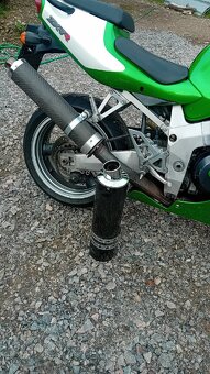 Kawasaki zx7r - 2