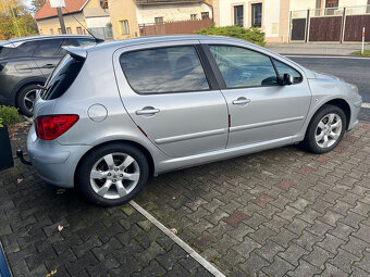 Peugeot 307 2,0i - 2