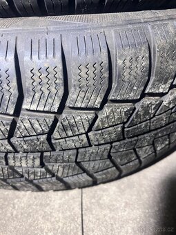 Zimní pneu 185/55r15 - 2