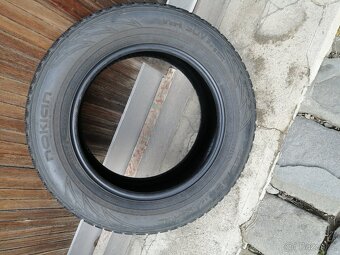 Prodám pneu Nokian 225/65R17,106H XL,M+S, 3PMSF - 2