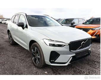 XC60 T6 AWD Dark+ Hybrid Kam360° Kůž AL19 HiFi-H/K Tažn 9/25 - 2