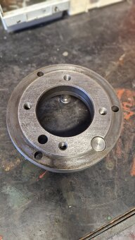 Příruba na sklíčidlo TOS 160 - 2