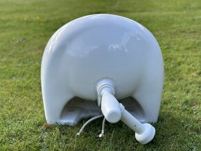 umyvadlo s baterií sifonem a keramickým krytem na sifon - 2