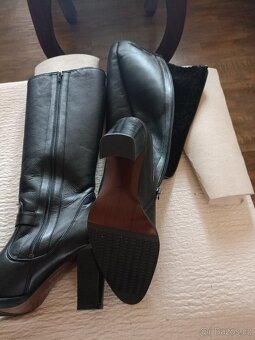 Nové dámské kozačky v38 - 2