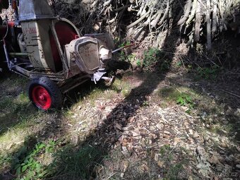 Štěpkovač PÖTTINGER AP 2000 - 2