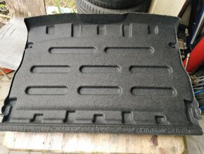 Plato kufru Citroen C4 Coupe - 2