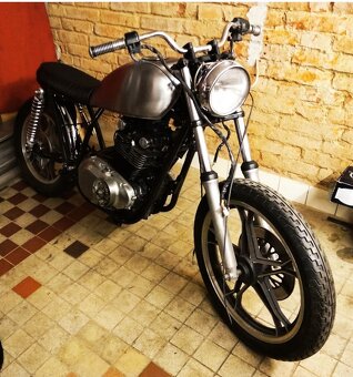 Suzuki GS450 1988 custom na Caferacer k dodělání - 2