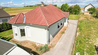 Prodej rodinného domu 4+kk, pozemek 992 m², Znojmo - Příměti - 2