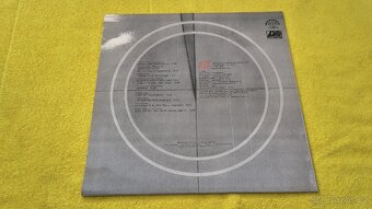 LP Foreigner - 4 - 2