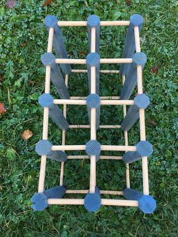 Domácí vinotéka - stojan na lahve - 2