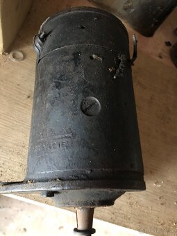 Tatra,Praga, Škoda dynamo bosch - 2