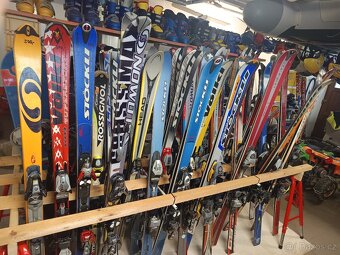 Lyžařské vybavení - 2