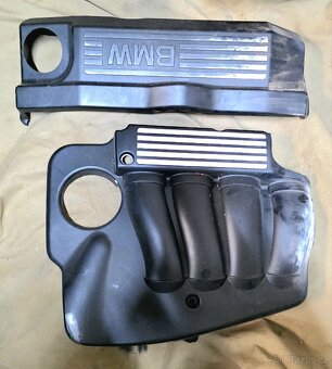 Sání a dekl motoru na BMW E46 316ti - 2