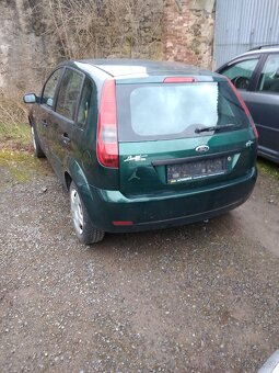 Ford fiesta - 2