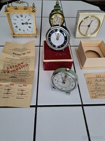 Staré hodinky a budíky PRIM - 2