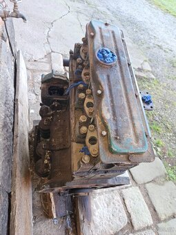 Motor Zetor 50 Super - 2