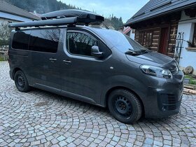 Spacetourer 2.0Blue HDi 180K EAT8 Shine, velikost M, 8 místn - 2