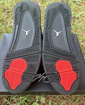 Jordan Air 4 - 2